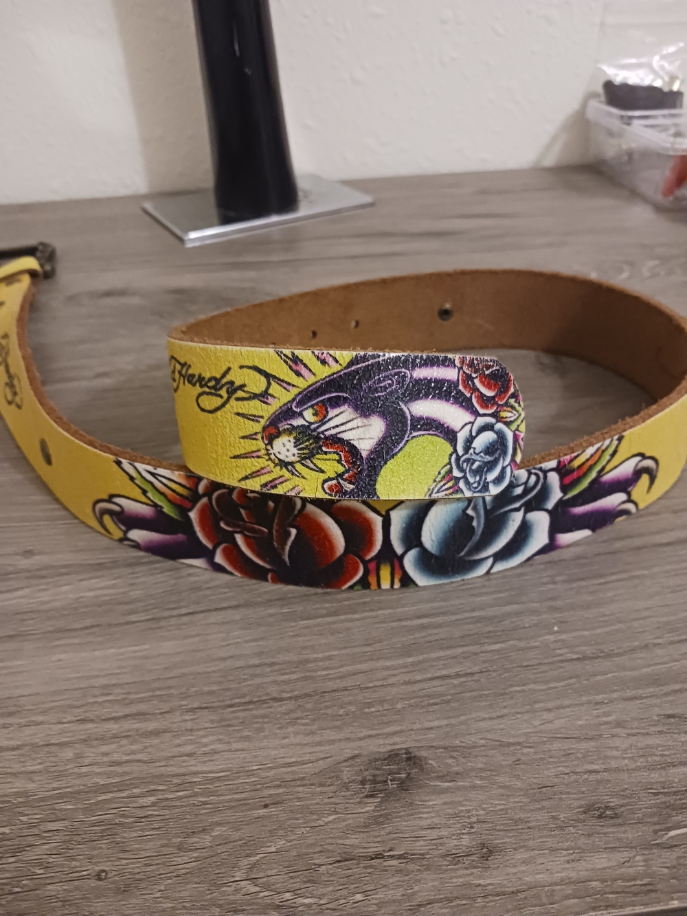 Ed Hardy YellowLeather Belt with Multicolor Rose /Panther Design - Picture 6 of 8